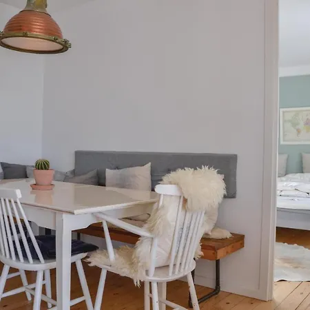 Three-bedroom Holiday In Hyllinge *